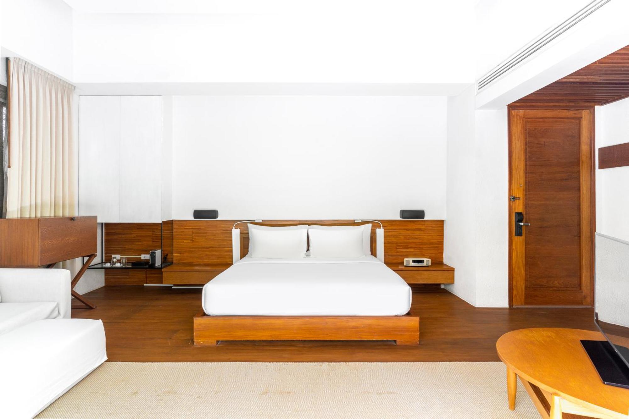 Putahracsa Hua Hin Hotel Room photo
